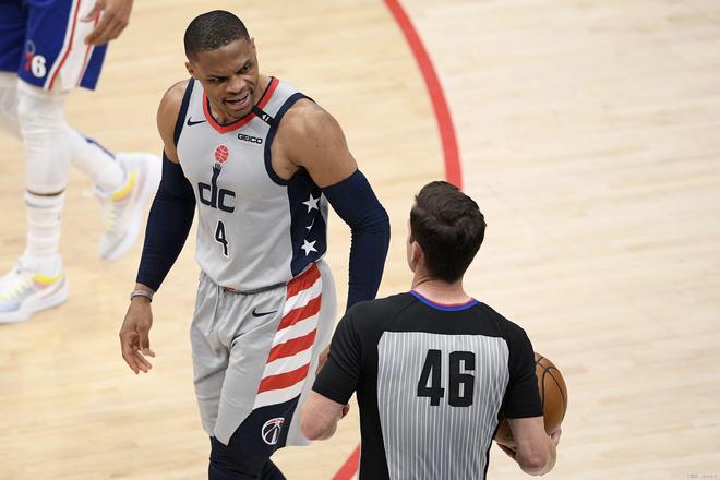 不仅如此 不仅如此