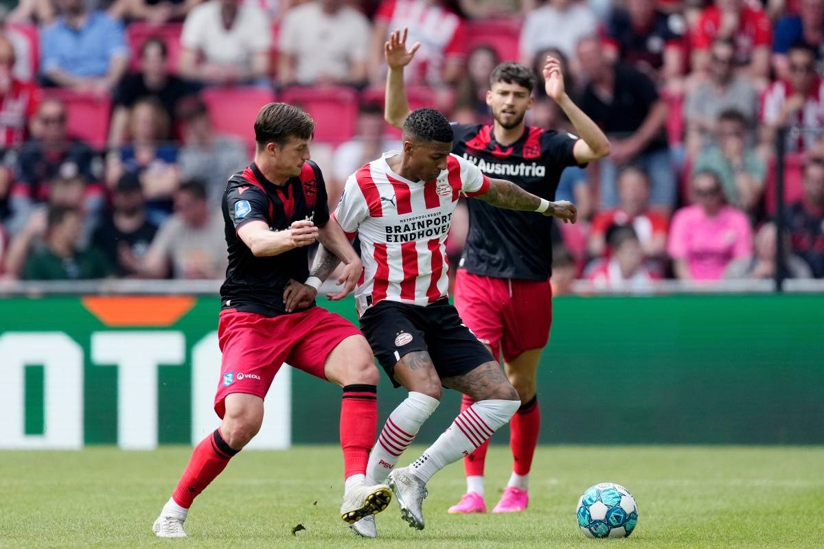 足球的经典 足球的经典